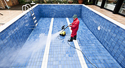 Profitez de nos services de réparation et d’entretien de piscine à Esquay-Sur-Seulles